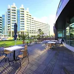 Sunny Plaza Cozy With Terrace Апартамент *
