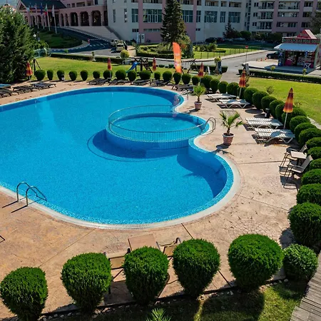 Apartman Sunny Plaza Cozy With Terrace Napospart